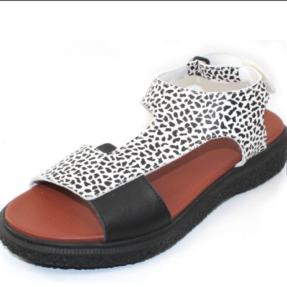 Arche Janaka Embossed Animal Print Leather sandal - Picture 5 of 6
